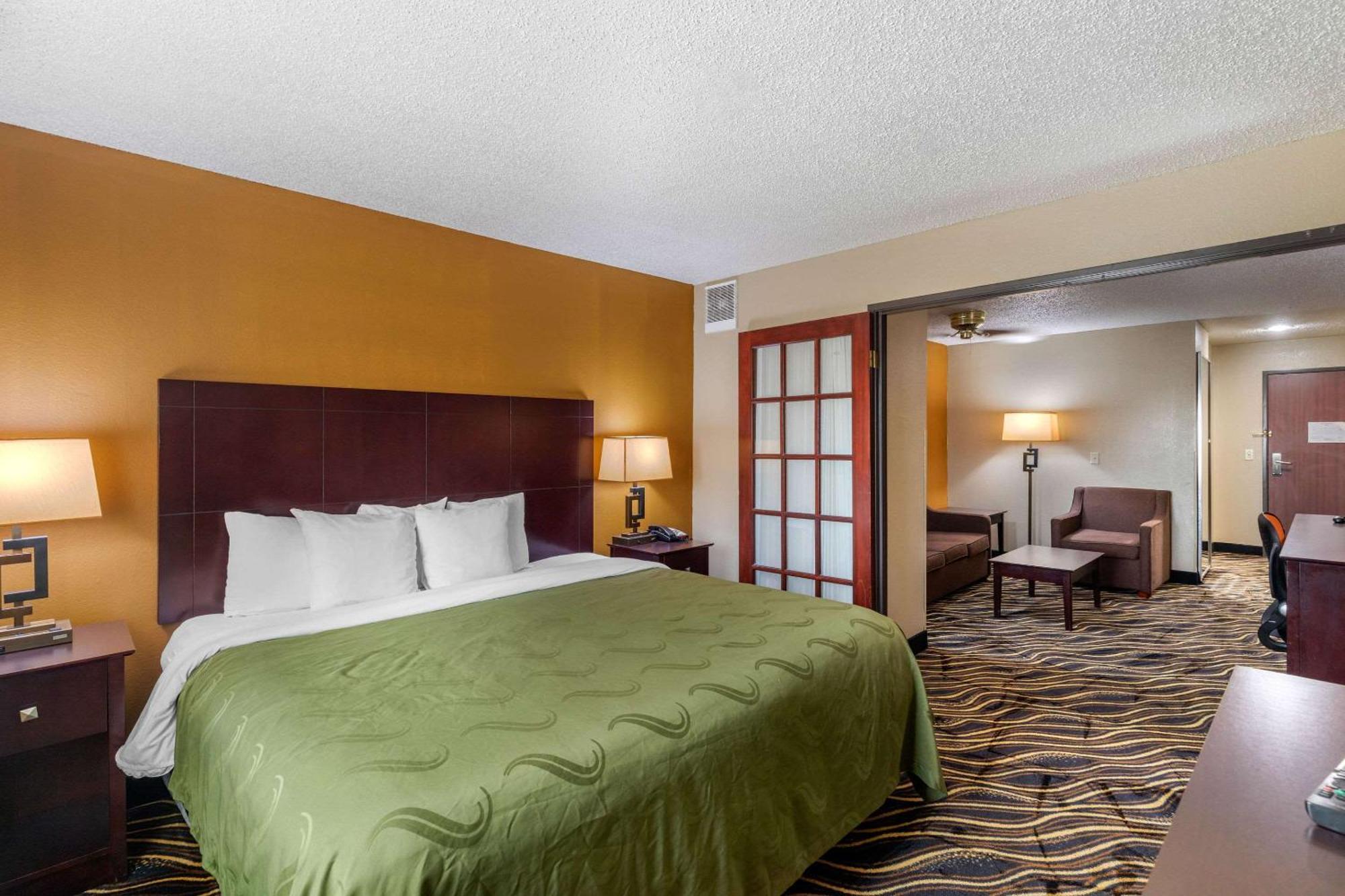 Quality Addison-dallas 3* Addison