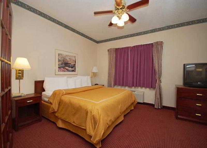 Quality Addison-dallas Hotel Addison