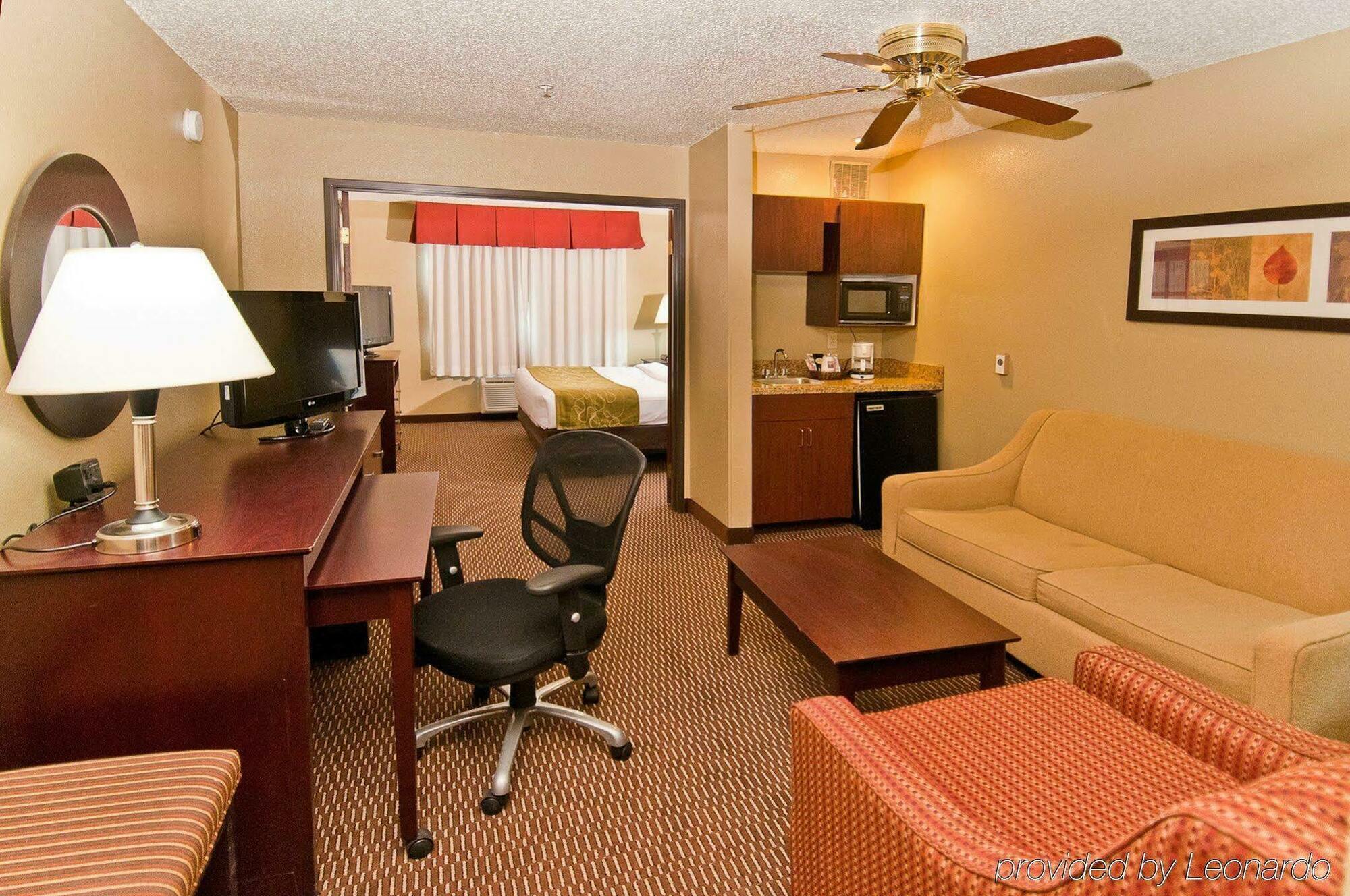 Quality Addison-dallas Hotel Addison